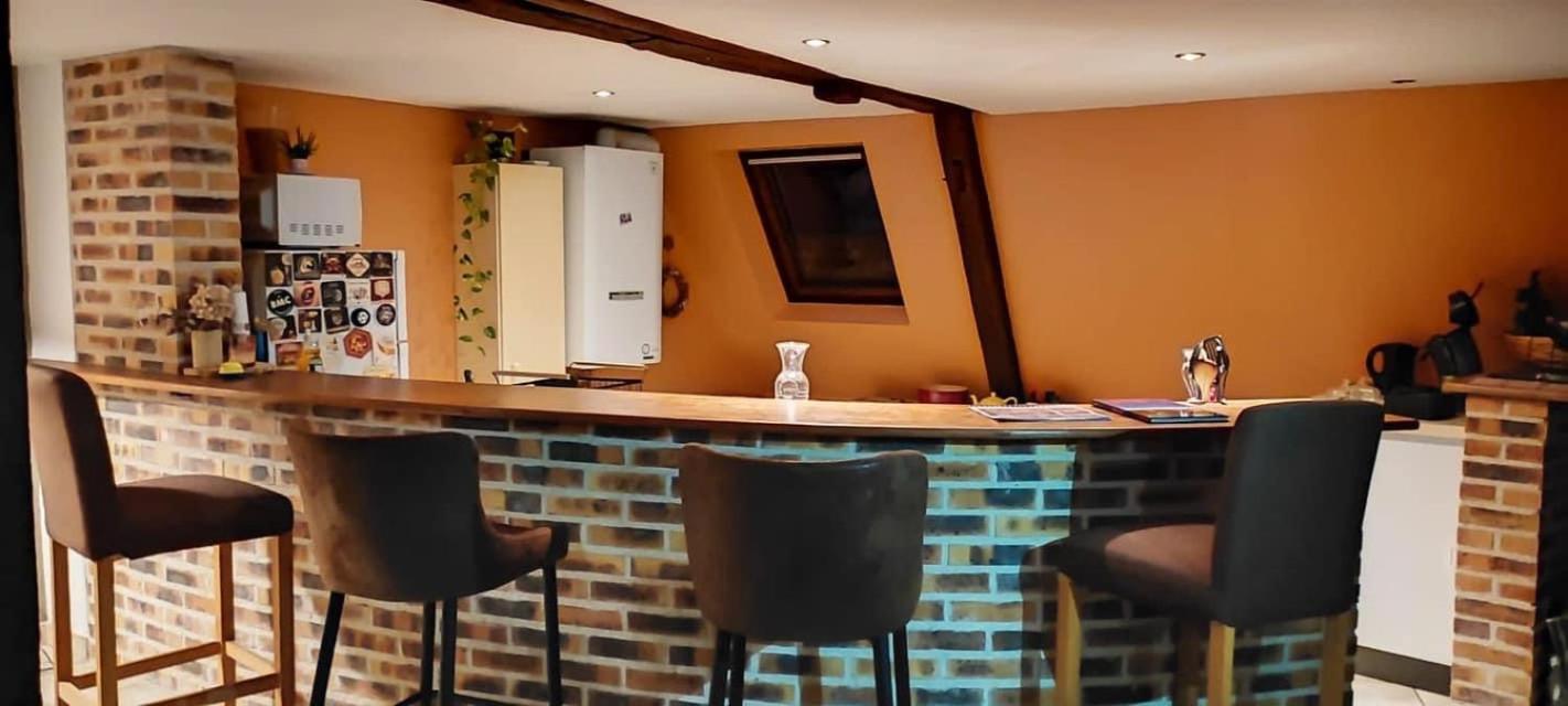 Duplex Atypique Dans La Cite Medievale ラン エクステリア 写真